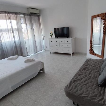 Gio Apartment Marconi Рим Екстериор снимка